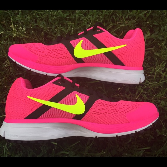 Nike Shoes - SOLD‼️nike air zoom pegasus+