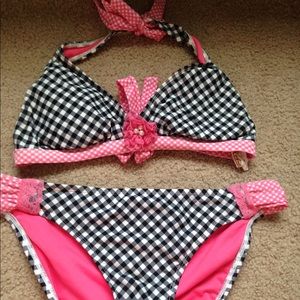 Black white and pink swim with padded top!!!