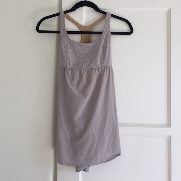 Lulu lemon workout top