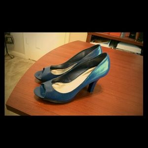 Fergalicious Blue open toe heels - Size 9.5M