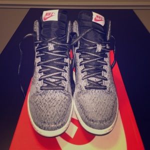 Nike Wmns Dunks Sky Hi