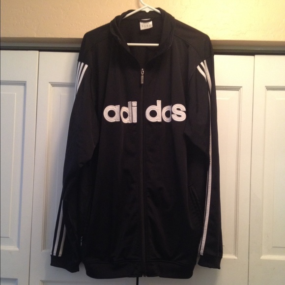🎉 SALE 🎉 Mens Adidas zip up