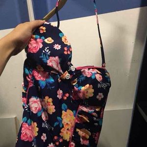 Floral Tankini🌺🌊🌺