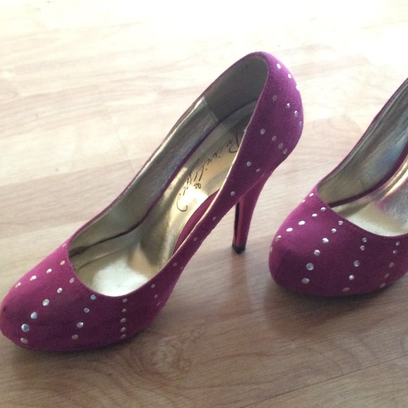 Shoes you will love! - Picture 2 of 2