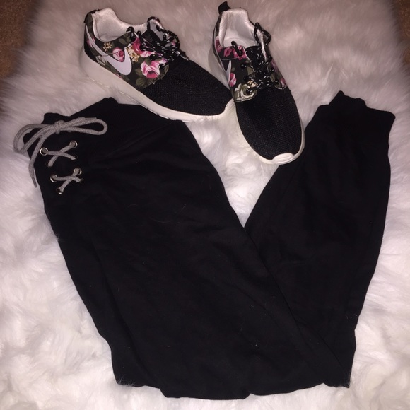 PacSun Pants - Gray Cross Tie Black Joggers Sweats