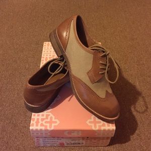 Gianni Bini 2-Tone Oxfords.