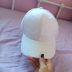 baseball cap