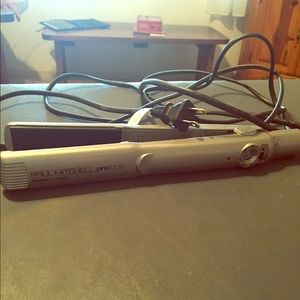 Paul Mitchell Flat Iron