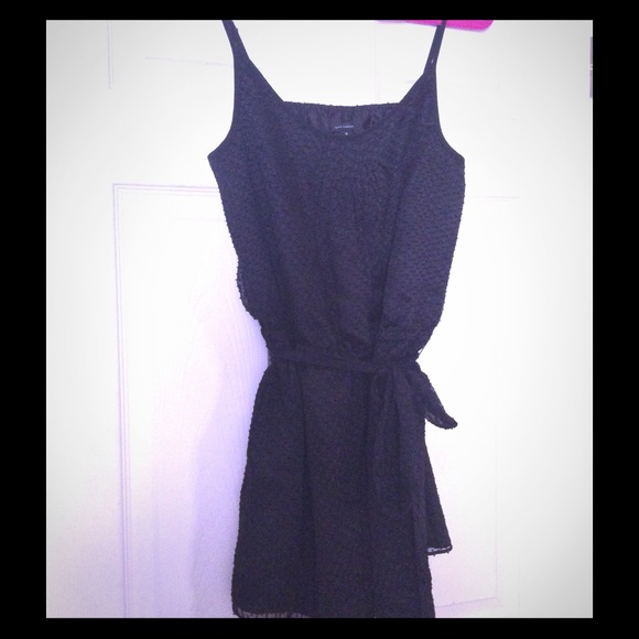 Ann Taylor NWT Dotted Romper - Picture 2 of 2