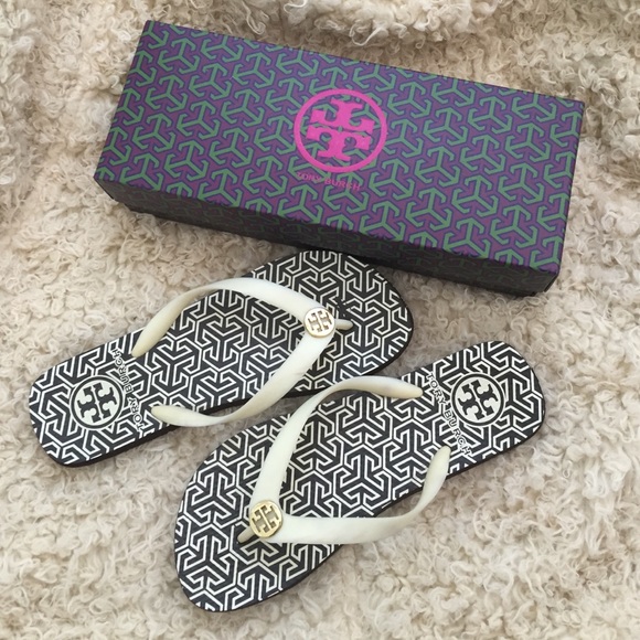 Tory Burch Shoes - Tory burch flip flops