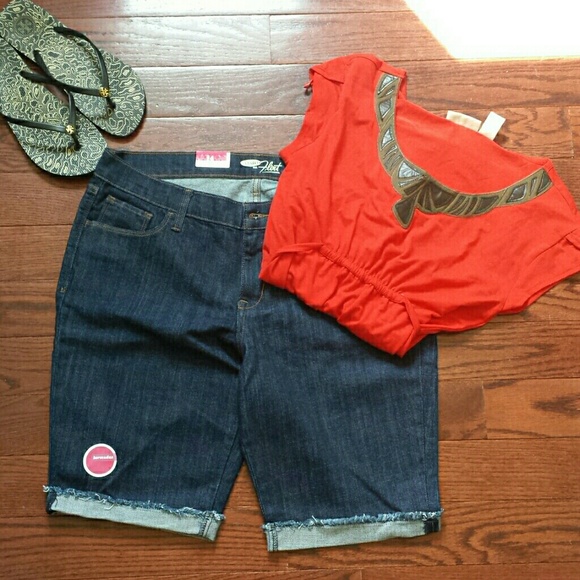 DKNY burnt orange top