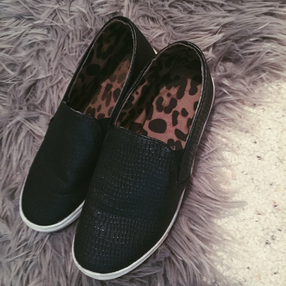 Black platform shoes