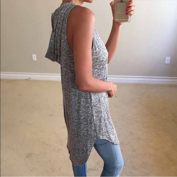 • SOLD • Grey Knit Hoodie Tunic Top L - Picture 4 of 4