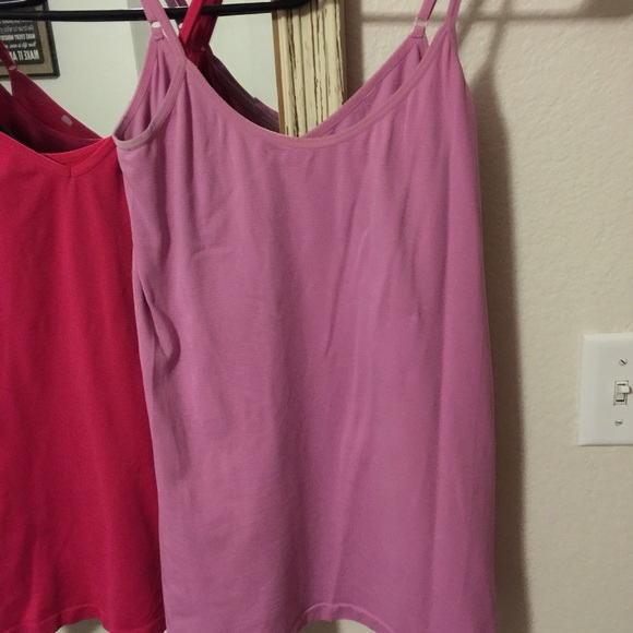 Tank top bundle - Picture 2 of 4