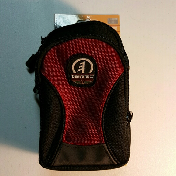 Tamrac digital camera bag - mini red