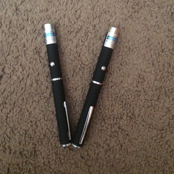 Purple laser pointer