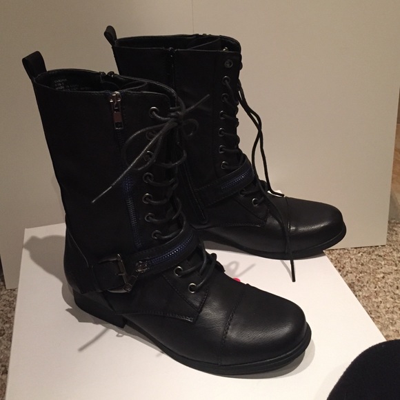 Just fab Moto boots.