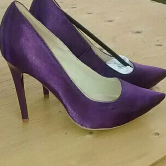Qupid Shoes - Purple satin pumps