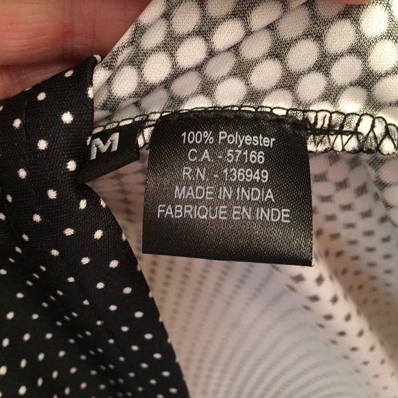 Optical Illusion Tunic Top - Picture 4 of 4