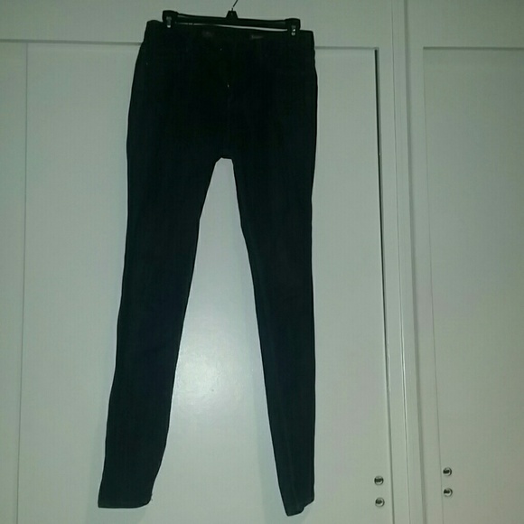 Cute comfy skinny jeans