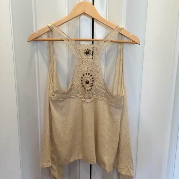 Comfortable vest w/ embroidered & crocheted back