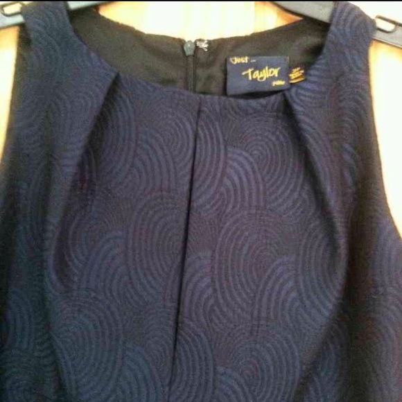 Just Taylor navy dress petite