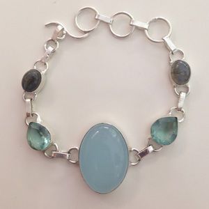 💯% 925 silver bezel chalcedony topaz bracelet💙