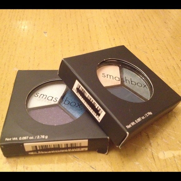 2 Smashbox eyeshadow