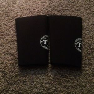 TK knee sleeves