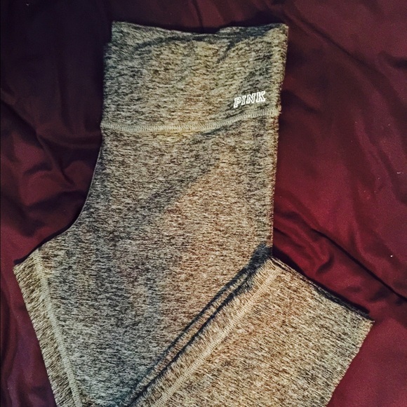 PINK Victoria's Secret Pants - PINK VS yoga crop pocket leggings, M