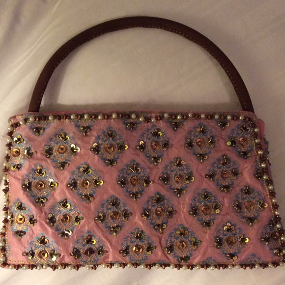 Indian purse - Picture 1 of 3