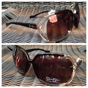 Jessica Simpson designer sunglasses