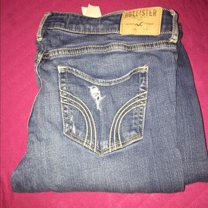Hollister ripped skinny jeans