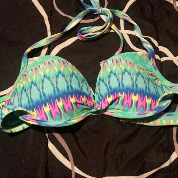 Bikini Top! - Picture 1 of 2