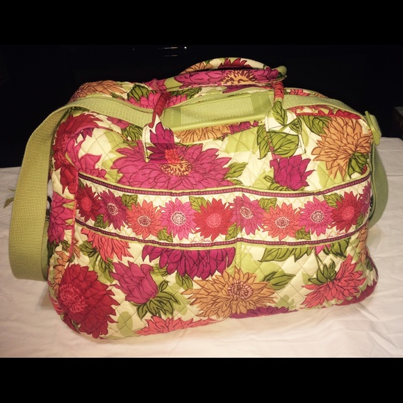 Vera Bradley Weekender bag in Hello Dahlia