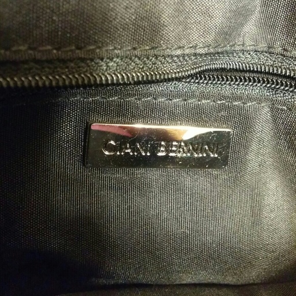 Purse - Picture 2 of 2