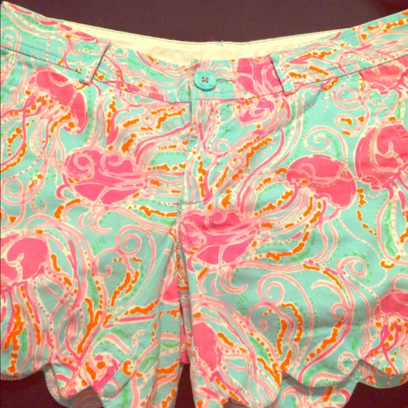 Lilly Pulitzer Scalloped Shorts
