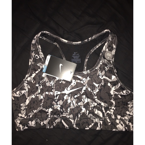 NIKE DRI-FIT sports bra