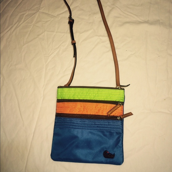 Dooney and Bourke crossbody bag