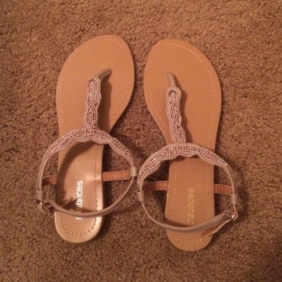 Never worn sandals super cute