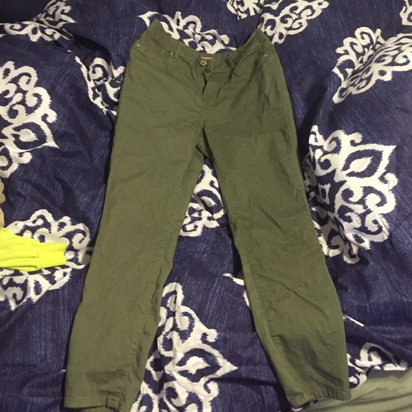 Dark green super stretchy skinny jeans - Picture 1 of 2