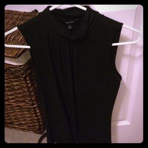 Sleeveless express black top size small