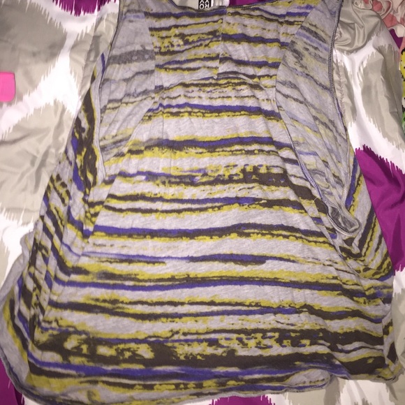 Crop Top - Picture 2 of 2