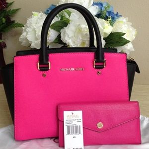 💖 Trade@heygorgeous❌MK Saffiano Selma/Pink/Black