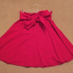 High-waisted skirt