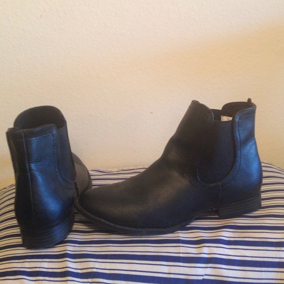 Black Chelsea booties boots