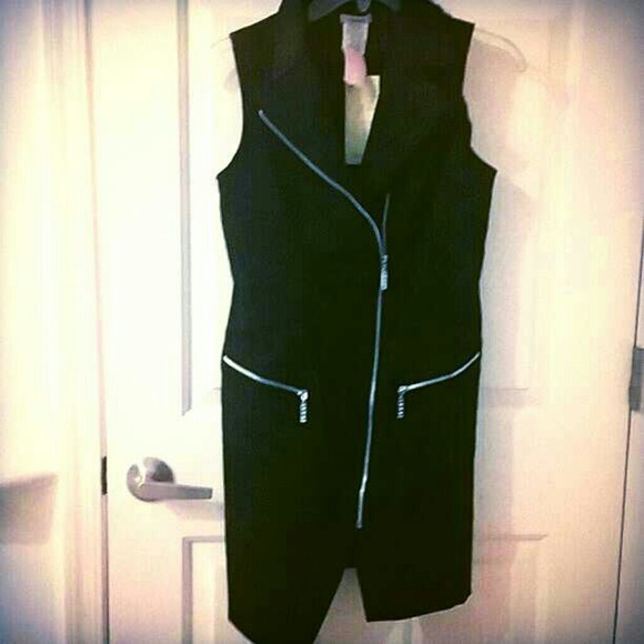 🌻Clearance🌻 NWT Asymetrical Zipper Vest Dress