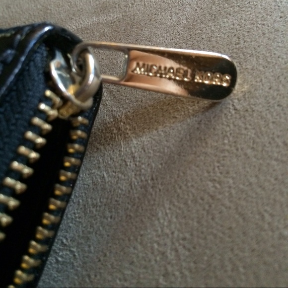 🚫SOLD🚫 Black Michael Kors wallet - Picture 4 of 4
