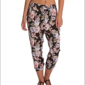 Black floral Capri cinched jogger pants
