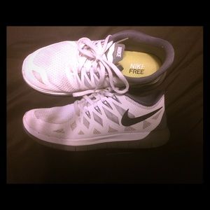 Shoes Nike Frees 5.0.